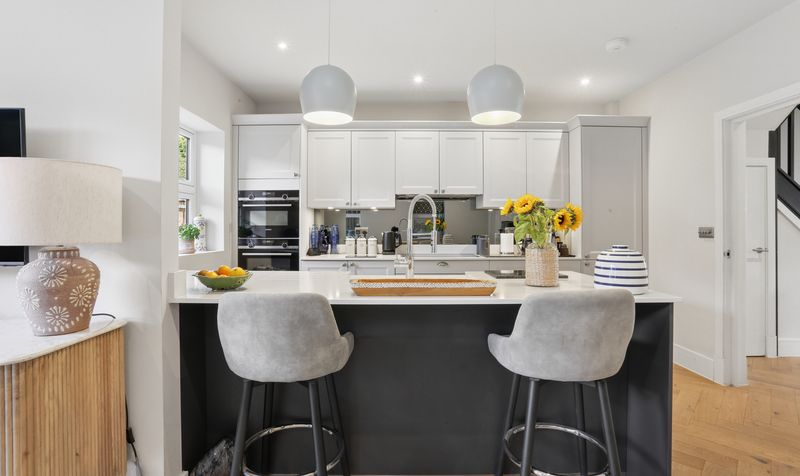 Brunswick Close, Epsom, KT17