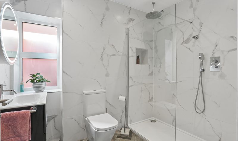 Brunswick Close, Epsom, KT17