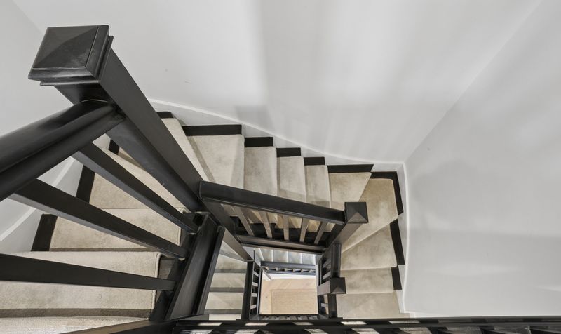 Brunswick Close, Epsom, KT17