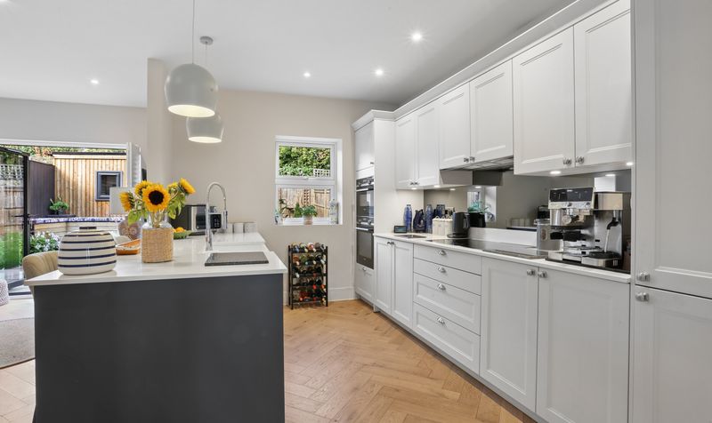Brunswick Close, Epsom, KT17
