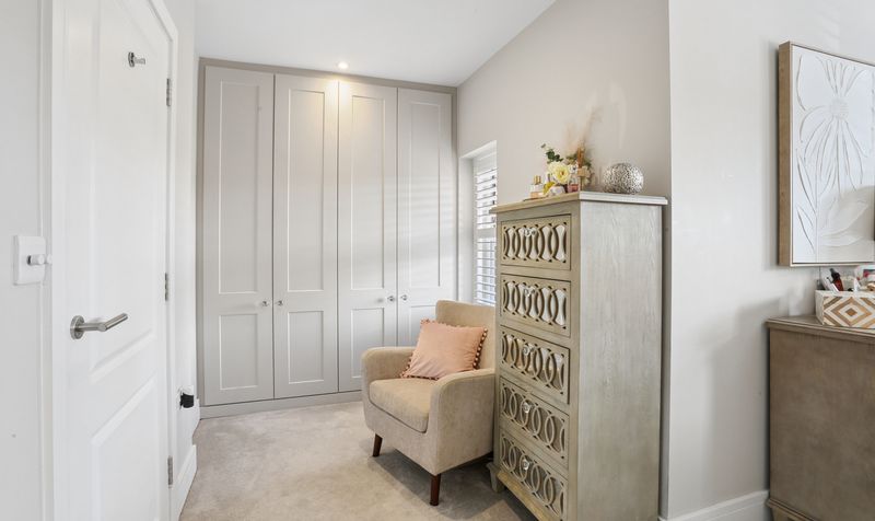 Brunswick Close, Epsom, KT17