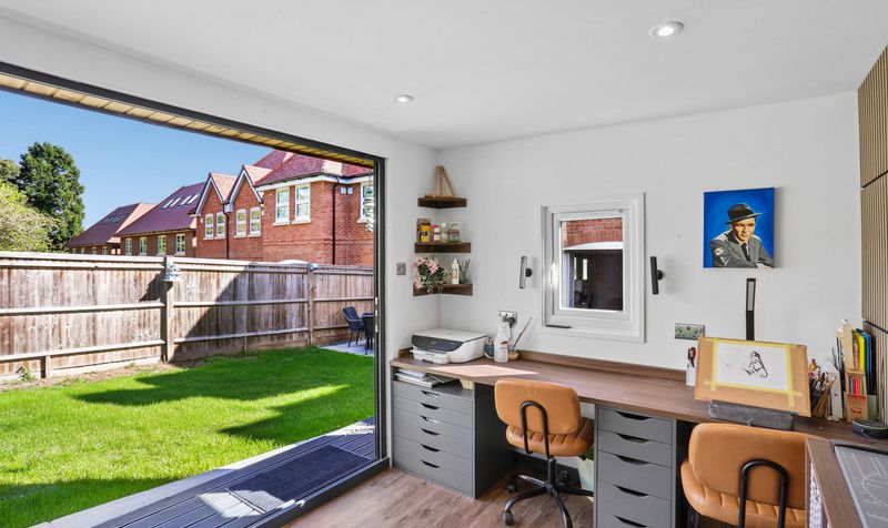 Brunswick Close, Epsom, KT17