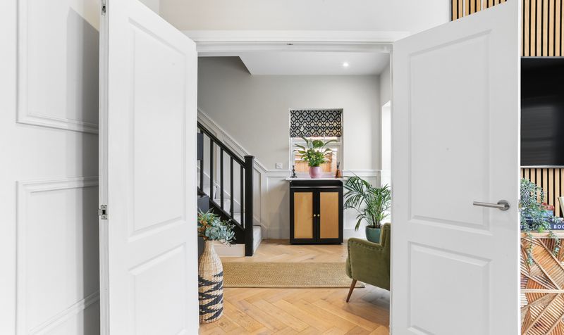 Brunswick Close, Epsom, KT17