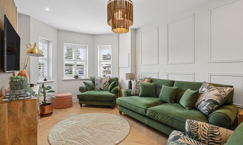 Brunswick Close, Epsom, KT17