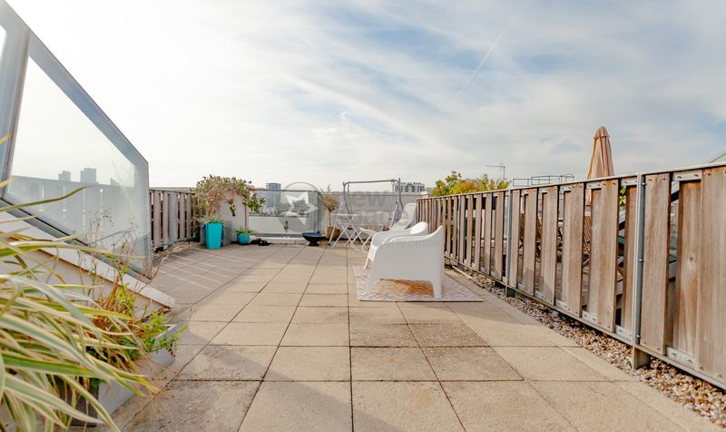 Kingsland Road, Soda Studios, E8