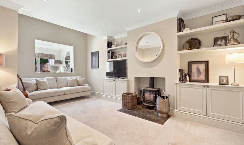 4 Bedroom House For Sale &ndash; Lime Tree Road, Clifton, SG17 3