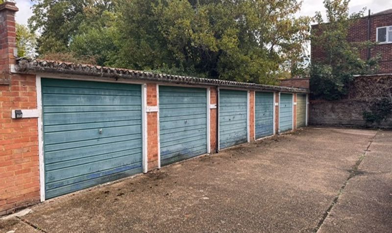 Ashley Road, Epsom, KT18