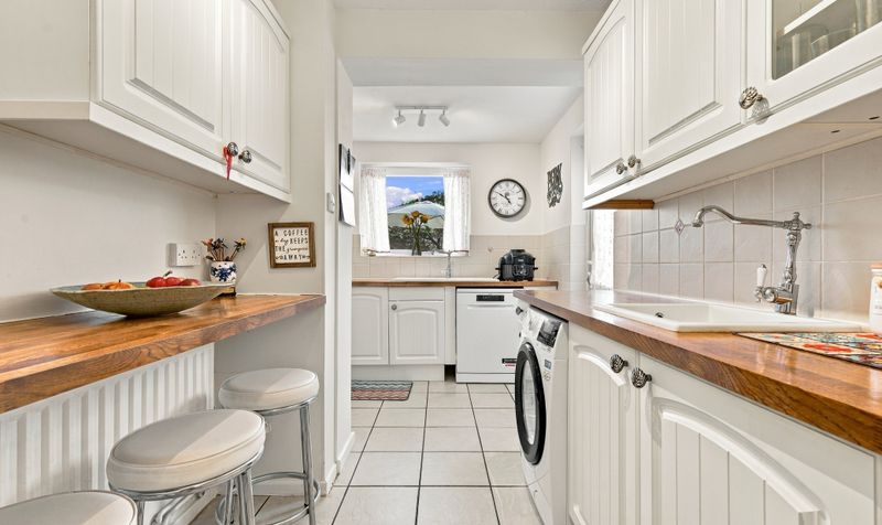 3 Bedroom House For Sale &ndash; Matthew Gate, Hitchin, SG4 2