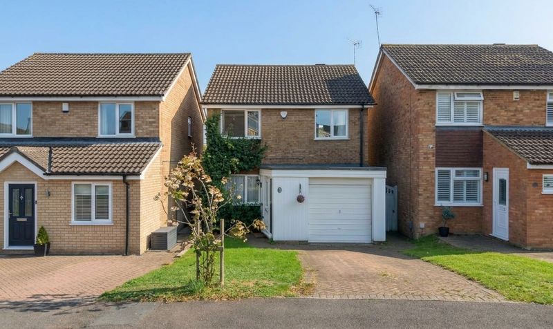 3 Bedroom House For Sale &ndash; Matthew Gate, Hitchin, SG4