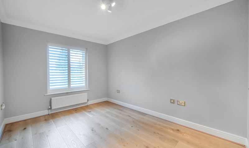 College Road, The Firs, KT17