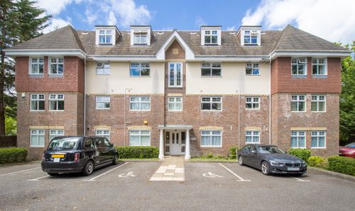 Horsham Road, Brecon Heights, RH11