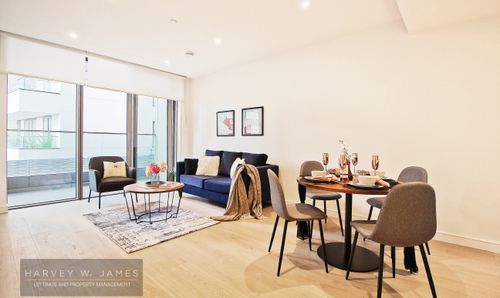 Park Drive, London, E14