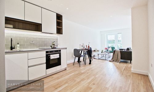 Beaufort Square, Fairbank House, NW9