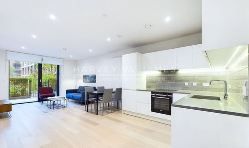 Royal Crest Avenue, London, E16