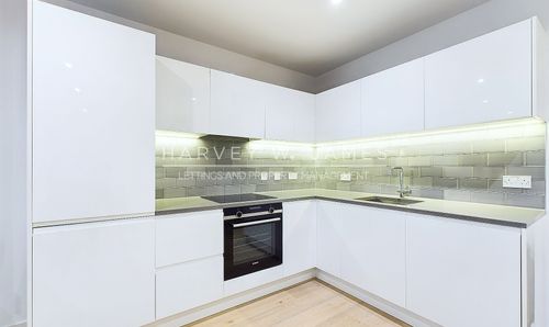Royal Crest Avenue, London, E16