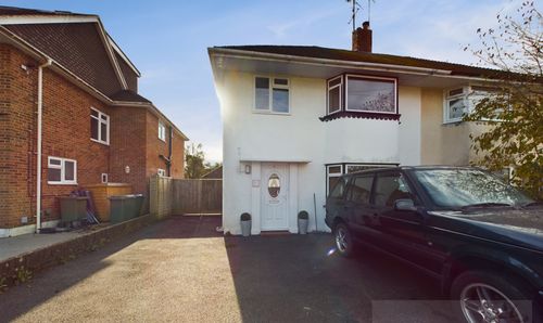 Ryecroft Drive, Horsham, RH12