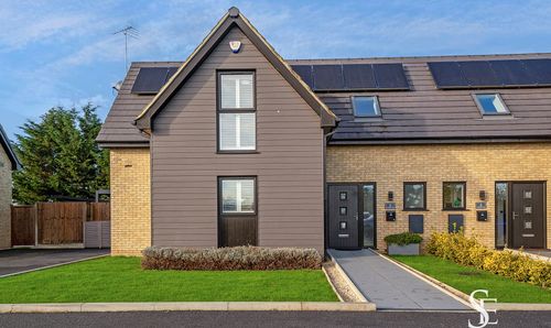 Cocks Lane, Warfield, RG42