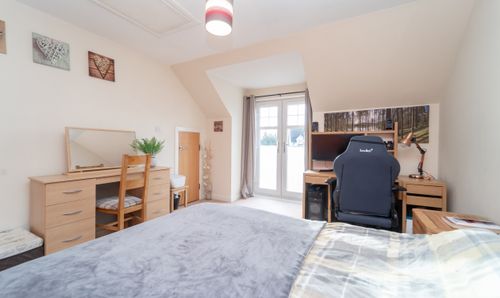 Room Photo