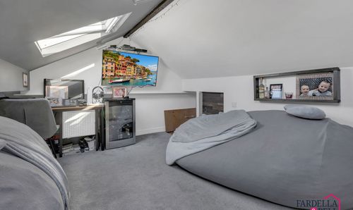 Room Photo