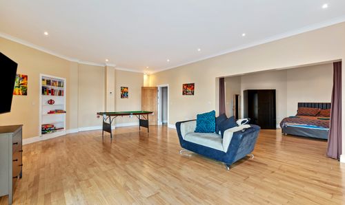 Room Photo