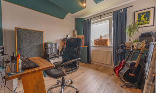 Room Photo
