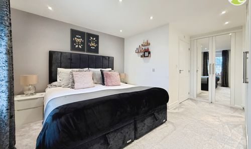 Room Photo
