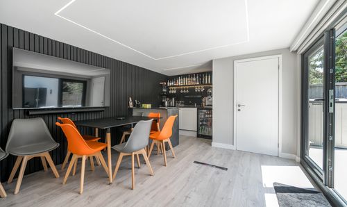 Room Photo