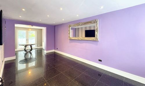Room Photo