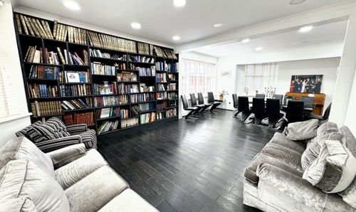 Room Photo