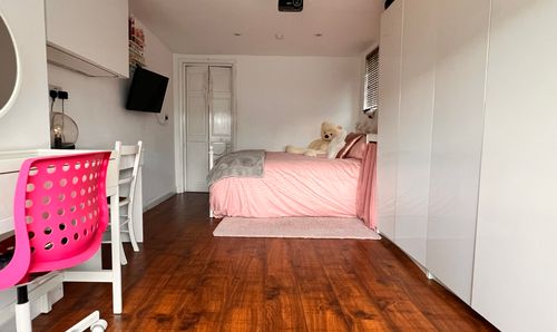 Room Photo