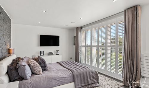 Room Photo