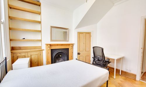 Room Photo