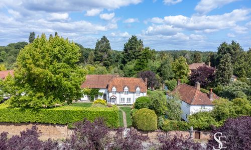 Bagshot Road, Chobham, GU24