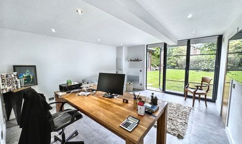 Room Photo