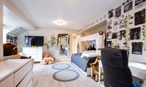 Room Photo