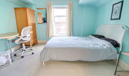 Room Photo