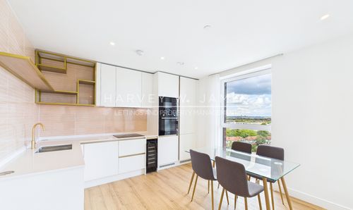 12 Quay Walk, Wembley HA0 1BE