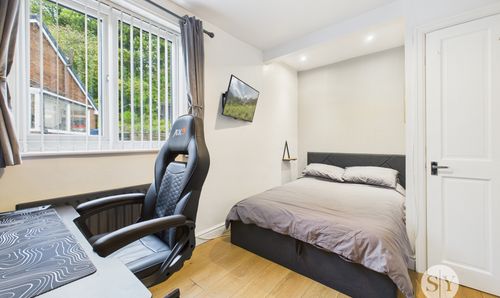Room Photo