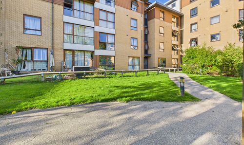 Commonwealth Drive, Nokes Court, RH10
