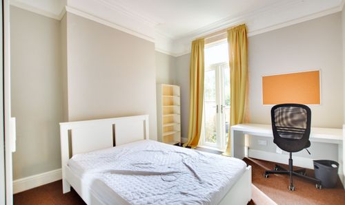 Room Photo