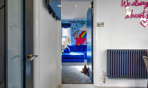 Room Photo