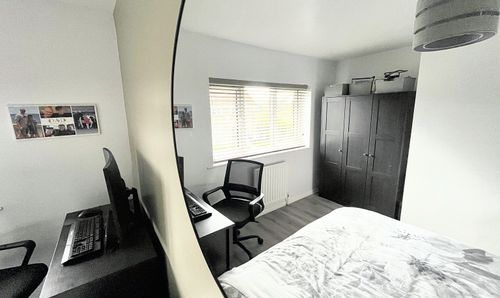 Room Photo