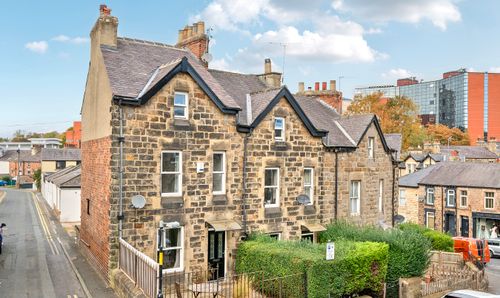 Image of Commercial Street, Harrogate, HG1