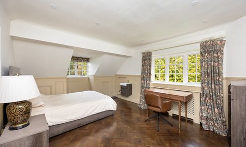 Room Photo