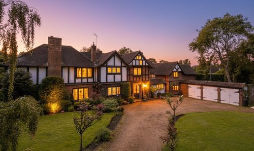 Old Farm Drive, Warfield Borders, RG12