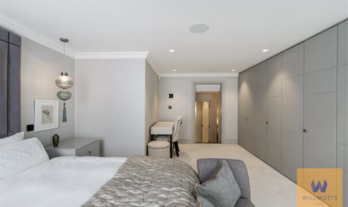 Room Photo