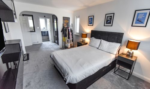Room Photo