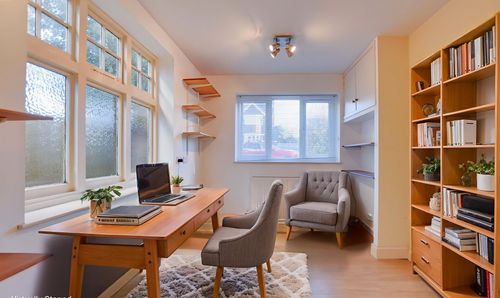 Room Photo