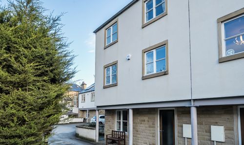 Image of York Place, Harrogate, HG1