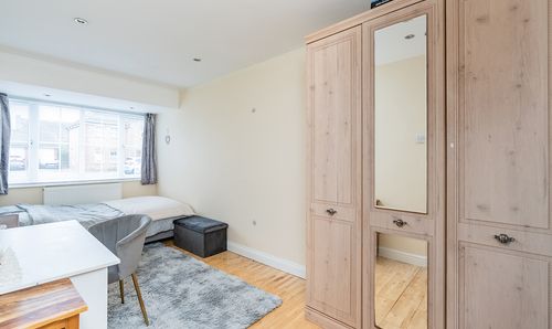 Room Photo